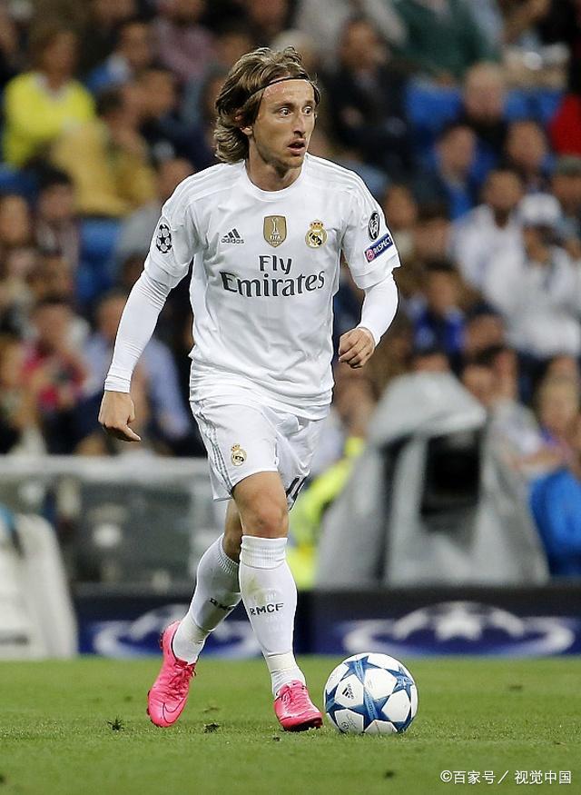 官方：山东泰山34岁边后卫宋龙租借加盟青岛海牛